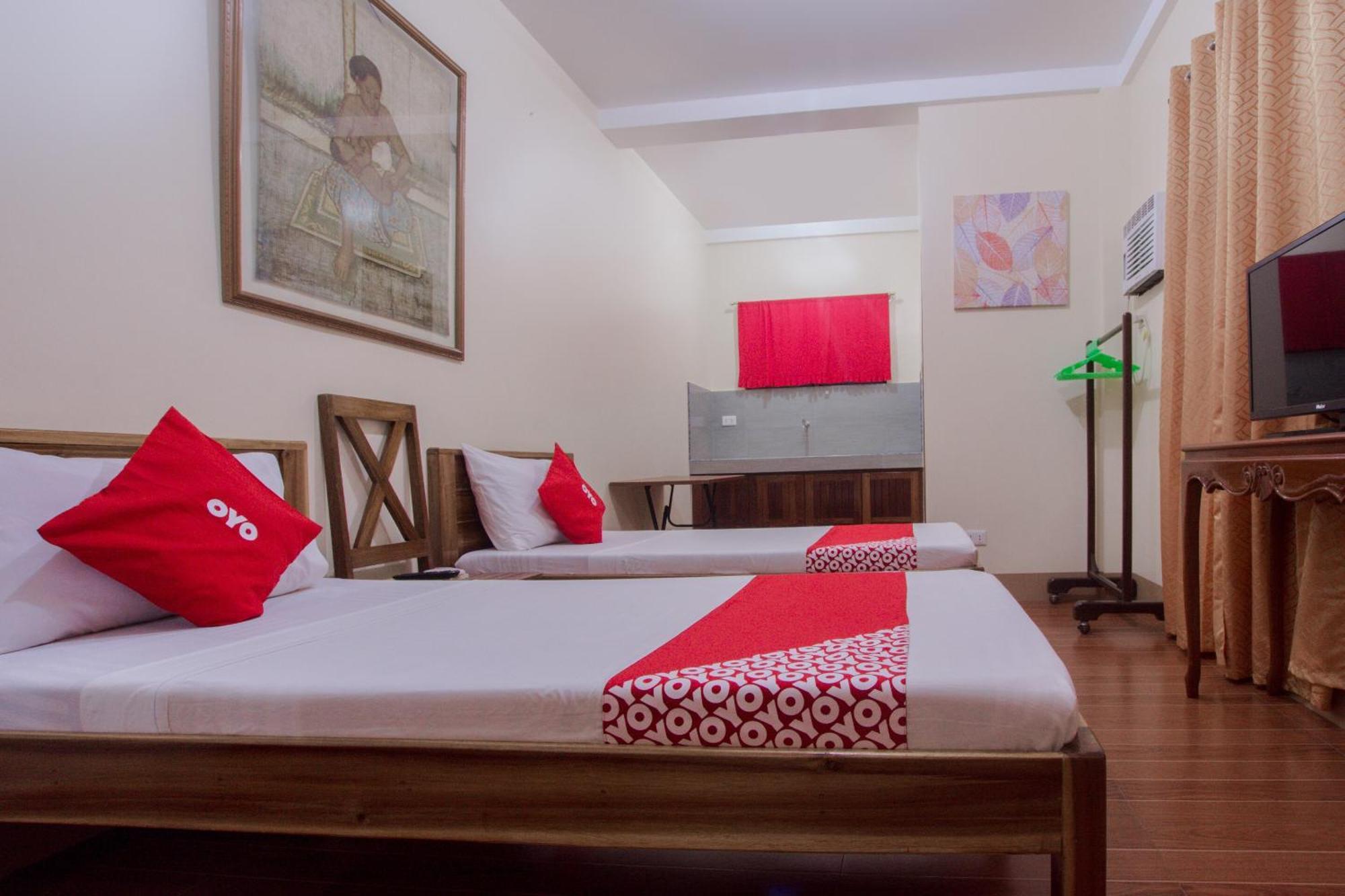 Roccksar Pension Puerto Princesa Buitenkant foto